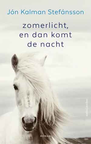 Jón Kalman Stefánsson Zomerlicht en dan komt de nacht Recensie