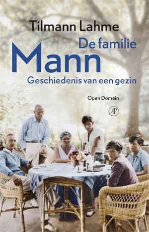 Tilmann Lahme De Familie Mann Recensie