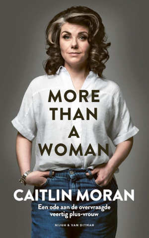 Caitlin Moran More Than a Woman Recensie