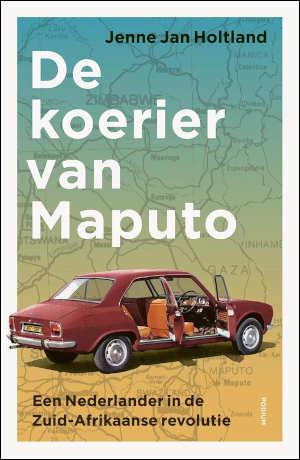 Jenne Jan Holtland De koerier van Maputo Recensie Boek
