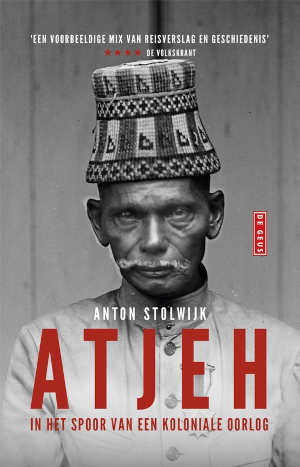 Anton Stolwijk Atjeh Recensie