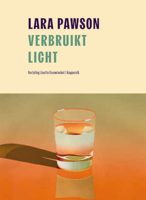 Lara Pawson Verbruikt licht recensie