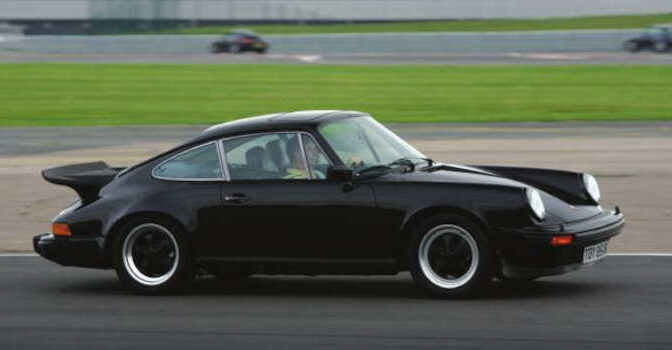 Porsche Carrera 3.0 Guy White Book