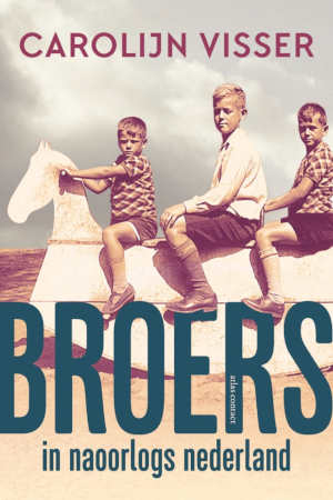 Carolijn Visser Broers recensie