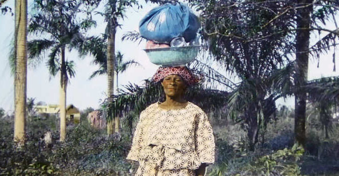 Suriname in beeld Carl Haarnack & Garrelt Verhoeven boek over fotografie in Suriname 1845-1975
