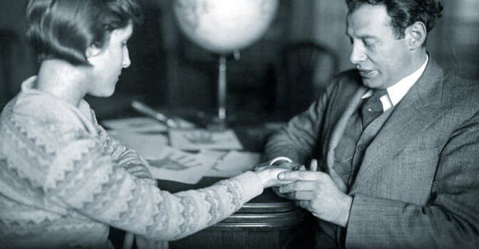 Alexandra Nagel – Julius Spier en de kunst van het handlezen