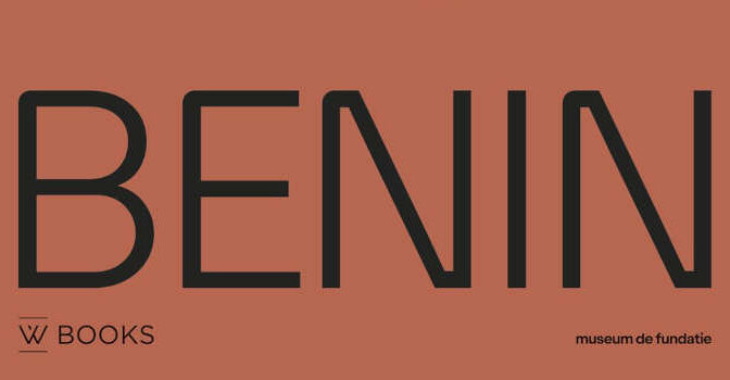 Back to Benin boek en tentoonstelling hedendaagse refelcties van Nigeriaanse kunstenaars op de bronzen van Edo-volk