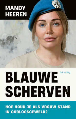 Mandy Heeren Blauwe scherven