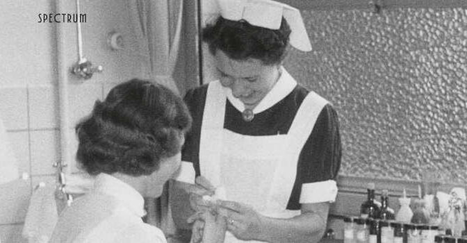 Een onmisbaar beroep Nannie Wiegman boek over verpleegkundigen in Nederland 1850-2025