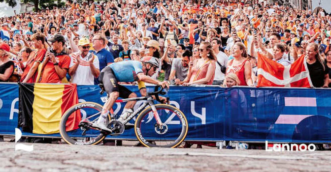 Mytische wielerplekken Jacques Sys boek boek met 99 locaties die de wielergeschiedenis kleurden, van Alpe d'Huez tot Zürich
