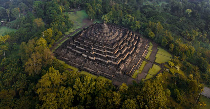 Borobudur boeken romans en thrillers