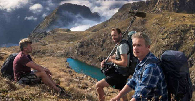 Dwars door de Pyreneeën Arnout Hauben wandelboek bij de TV-serie