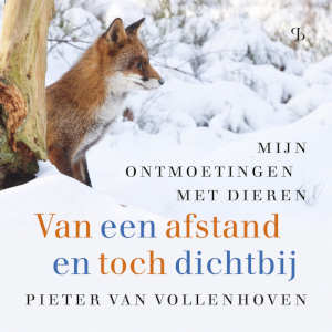 Pieter van Vollenhoven Van een afstand en toch dichtbij recensie