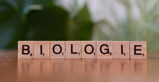 Biologieboeken en boeken van biologen